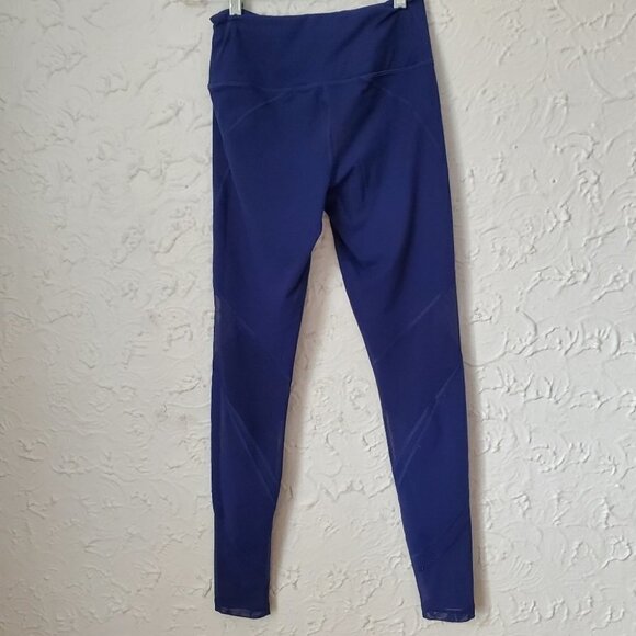 Victoria Secret Knockout Mesh Cutout Leggi… - Picture 4 of 4